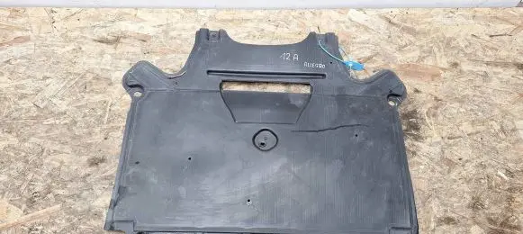 Audi A4 S4 B8 8K Engine splash shield/under tray 8K1863822L