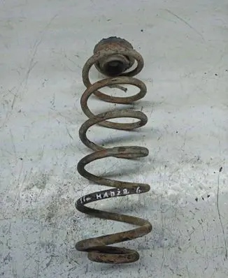 Volkswagen Golf IV Rear coil spring