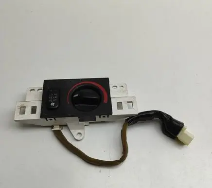 Toyota Land Cruiser (J100) Interior fan control switch 5590060490