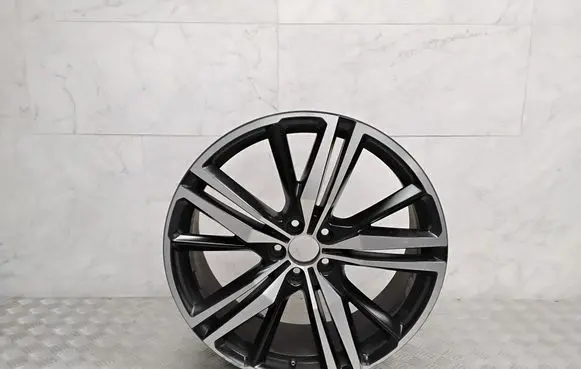 Volvo V60 R20 alloy rim 32143051