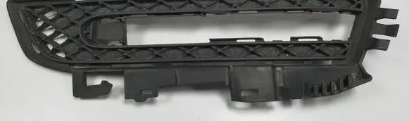 Mercedes-Benz E C207 W207 Front bumper lower grill A2078800424
