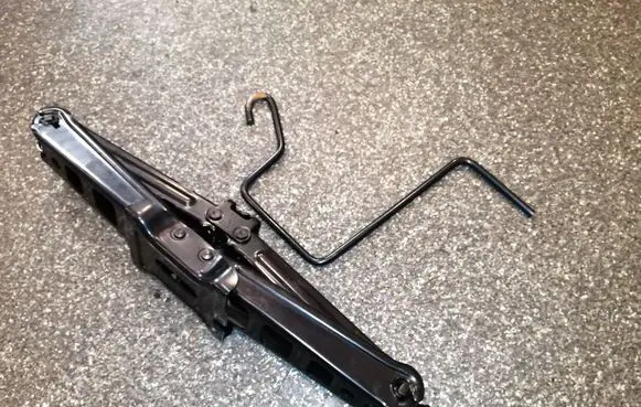Opel Meriva B Lift Jack 13255681 13500010