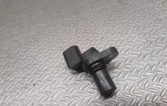 Camshaft position sensor