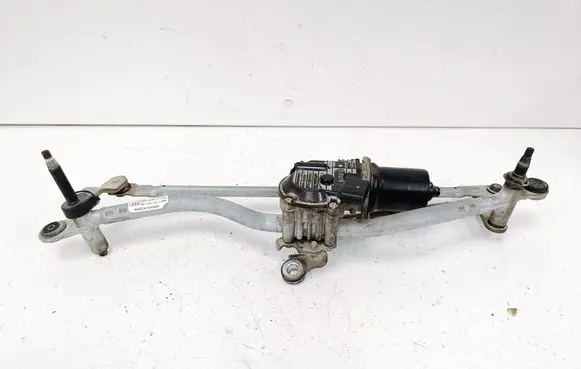 Front wiper linkage and motor