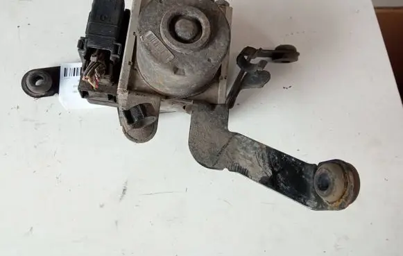 Ford Fiesta ABS Pump 4S612M110CD 10020700514 D461437A0A