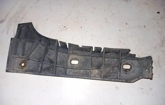 Audi A6 S6 C5 4B Front bumper mounting bracket 4B0807285L