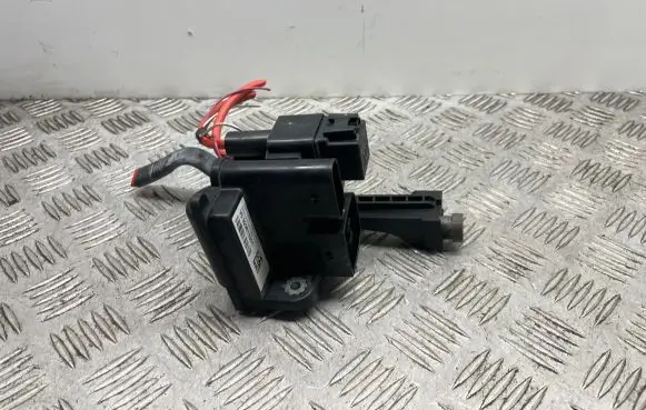 BMW 3 F30 F35 F31 Current control relay 9296152