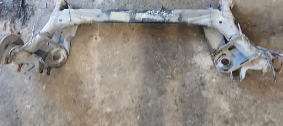Volkswagen Golf IV Rear axle beam 