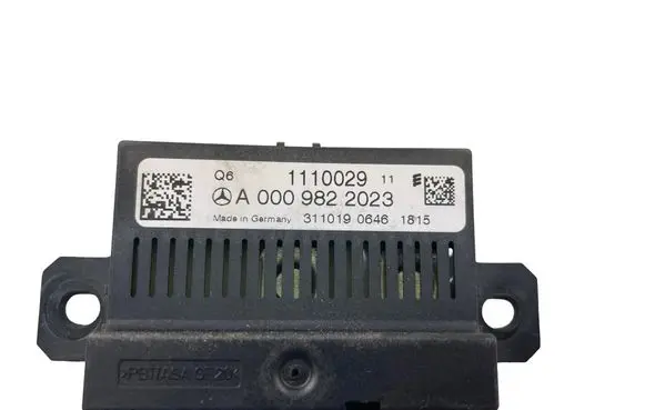 Mercedes-Benz Vito Viano W447 Other control units/modules A0009822023