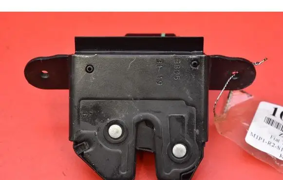 Fiat Tipo Tailgate/trunk/boot lock/catch/latch 52096564