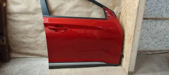 Hyundai Kona I Front door