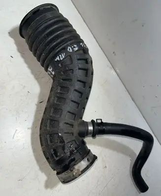 Nissan X-Trail T31 Intercooler hose/pipe