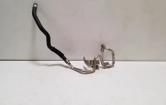 Nissan Qashqai J12 Engine coolant pipe/hose
