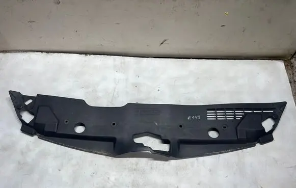 Toyota Corolla Verso AR10 Radiator trim 532890F010