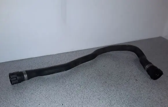 BMW 5 E39 Engine coolant pipe/hose 11531438634 1438634