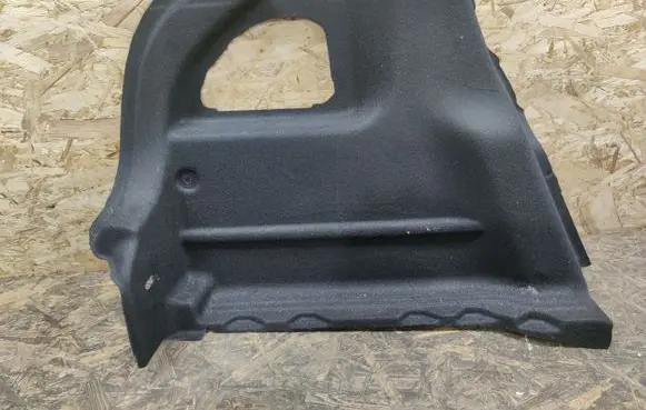 Opel Mokka B Trunk/boot lower side trim panel 98353562ZD