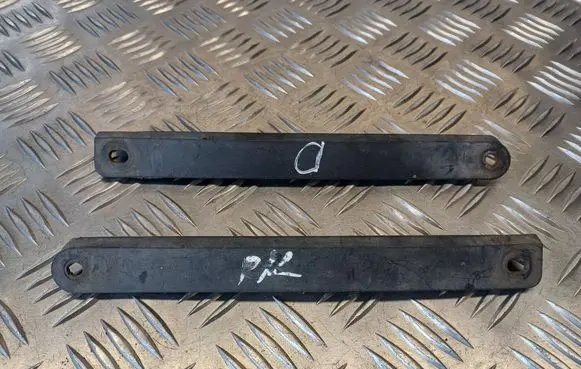 Volkswagen Touran I Front bumper corner part panel trim 1T0807548 1T0807547