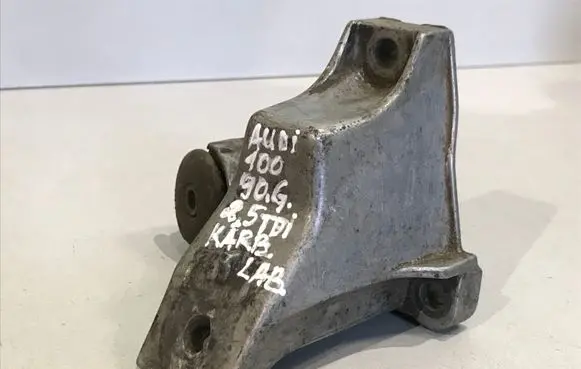 Audi 100 S4 C4 Gearbox mounting bracket 443399113J 443399114M