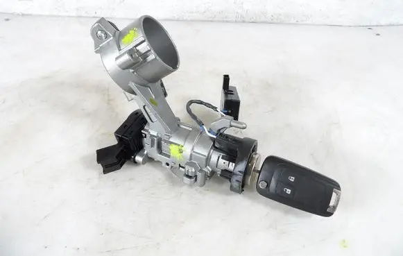 Opel Mokka X Ignition lock 4121694S2