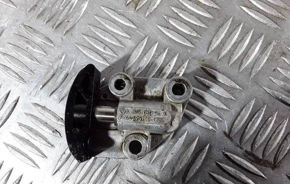 Mercedes-Benz G W461 W463 1st Gen Timing belt/chain tensioner A2780590611