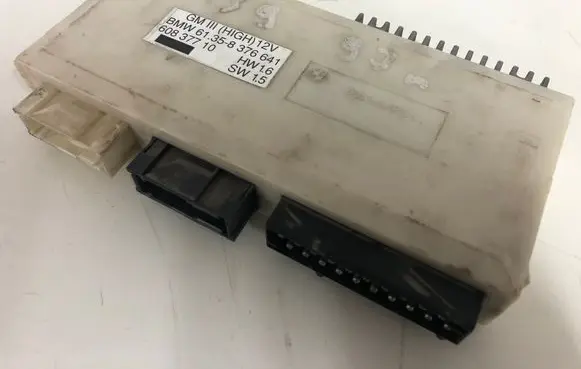 BMW 5 E39 Comfort/convenience module 61358376641 8376641