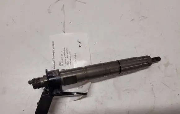 BMW X6 E71 Fuel injector 780543003 0445117017 02240