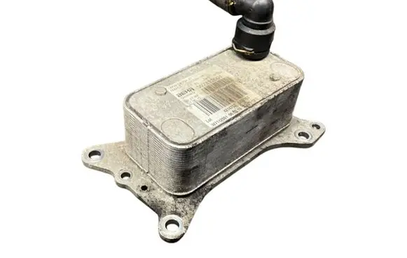 Jeep Patriot Oil filter mounting bracket W7112001 4214752 31253
