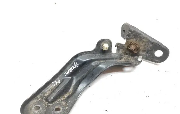 Renault Talisman Fender mounting bracket 620422372R
