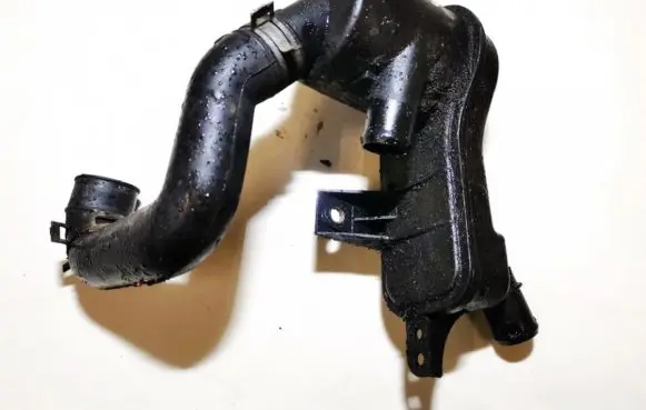 Ford Focus Breather/breather pipe/hose xs4q6a785ab
