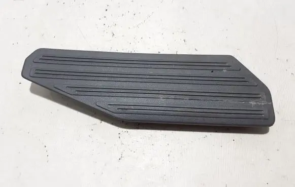 Volkswagen Amarok Rear sill trim cover 2H7864677
