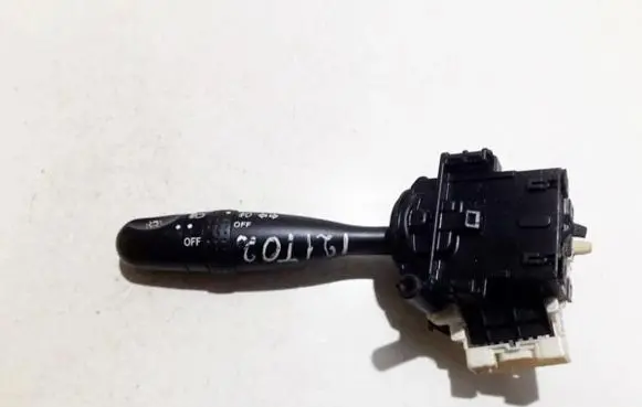 Toyota RAV 4 (XA20) Indicator stalk 42010173682 1736481