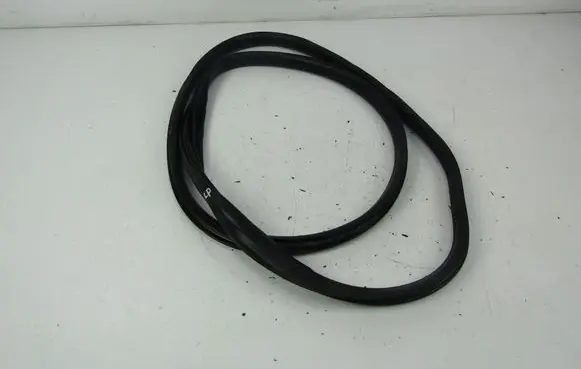 Volvo XC60 Front door rubber seal