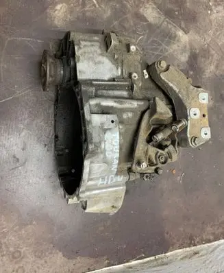 Volkswagen Touran I Manual 6 speed gearbox HDU