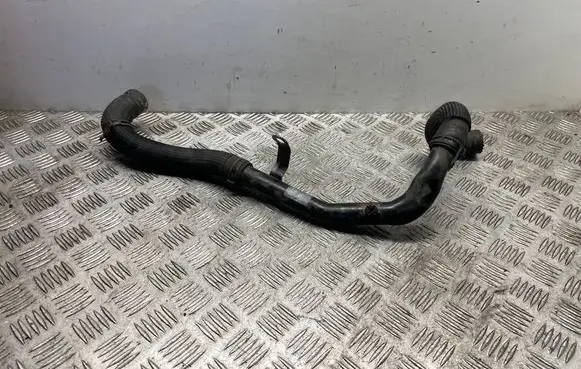 Jaguar XE Engine coolant pipe/hose G4D38A512AE