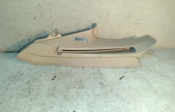 BMW 5 F10 F11 (D)pillar trim (top) 9169786