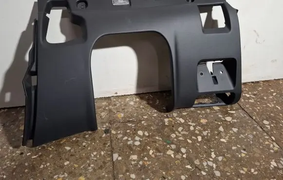 Volvo V60 Dashboard lower bottom trim panel 30755623