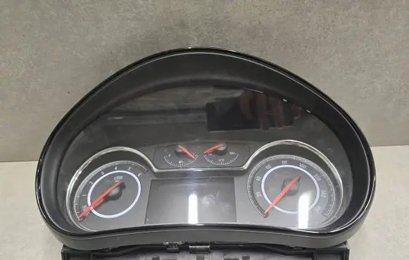 Opel Insignia A Speedometer (instrument cluster) 23438130