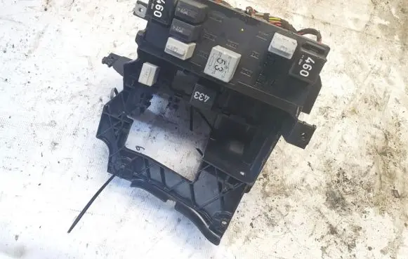 Volkswagen Golf V Fuse box set 1k1941397a
