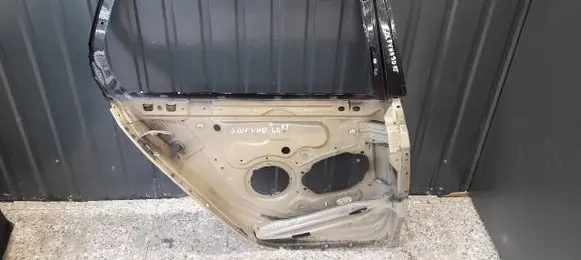 Volkswagen Golf V Other rear door trim element 