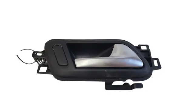 Volkswagen Amarok Rear door interior handle 2h0837114
