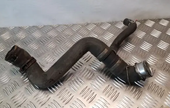 Mercedes-Benz ML W164 Engine coolant pipe/hose