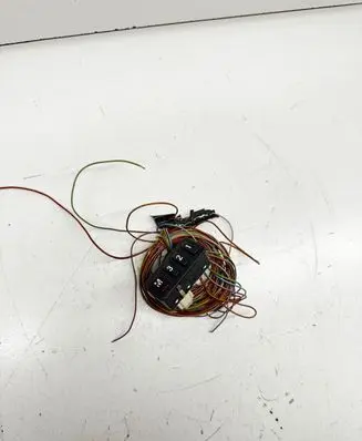 BMW 5 E39 Seat control switch 8352160
