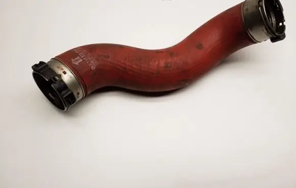 Mercedes-Benz C W204 Intercooler hose/pipe A2125280682