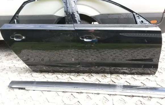 Audi A8 S8 D4 4H Rear door