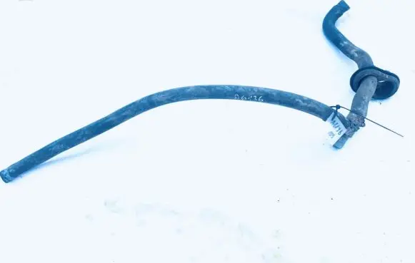 Audi A4 S4 B5 8D Engine coolant pipe/hose