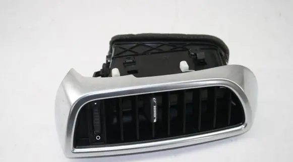 Porsche Cayenne (92A) Rear air vent grill 7P5819727A