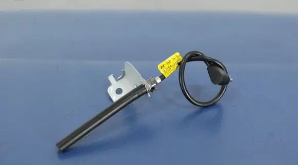 Hyundai Tucson JM Aerial GPS antenna D3954-11000