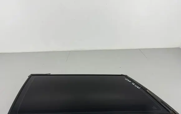 Volkswagen PASSAT B5.5 Rear side window 43R00048