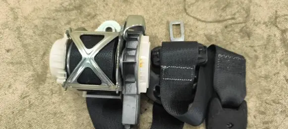 Ford Explorer V Front seatbelt DB5378612D35AH