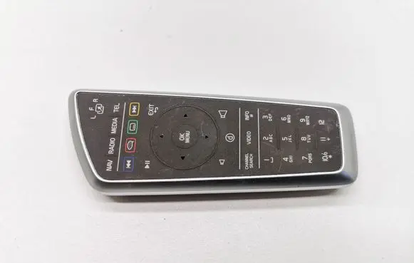 Volvo V70 Head unit multimedia control 31346043